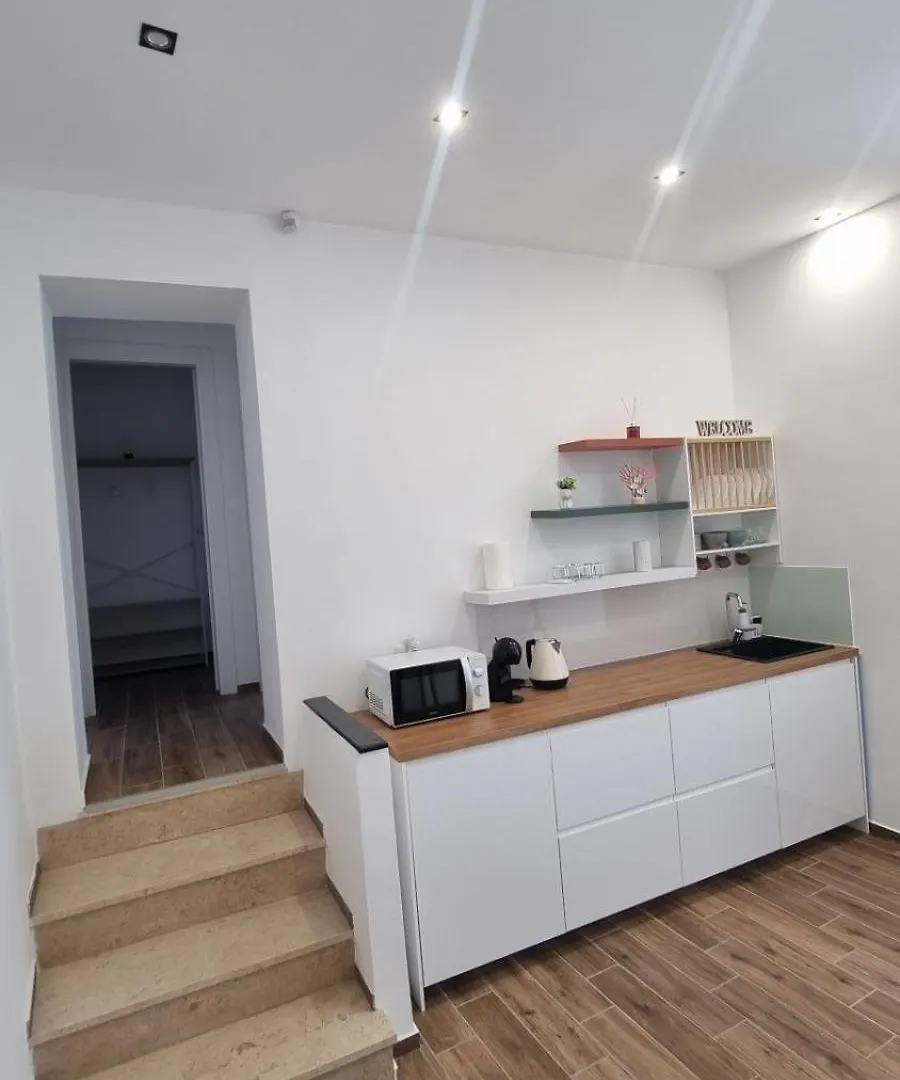 Bed and Breakfast Fly Napoli Italia
